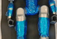 全新众擎PM01人形机器人教育版