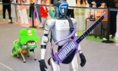 春晚同款机器人出租