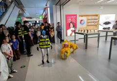 机器人表演 机器狗表演 机器人租赁 宇树机器人租赁 礼仪庆典